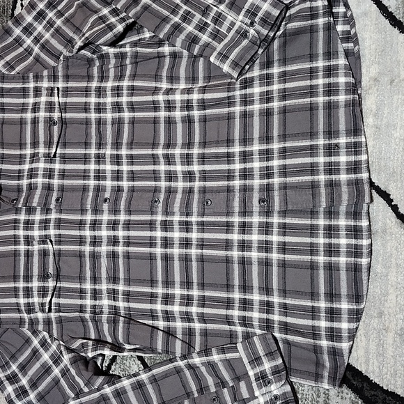 AMAZON ESSENTIAL SLIM-FIT GRAY FLANNEL POCKETS LONG-SLEEVED SHIRT JACKET - Picture 4 of 13